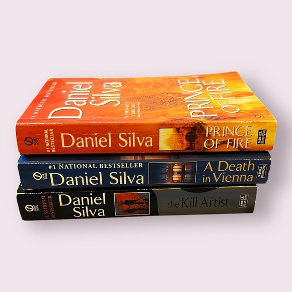 3 Daniel Silva paperbacks; The Kill Artist, A Death in Vienna, Prince of Fire - Picture 6 of 8